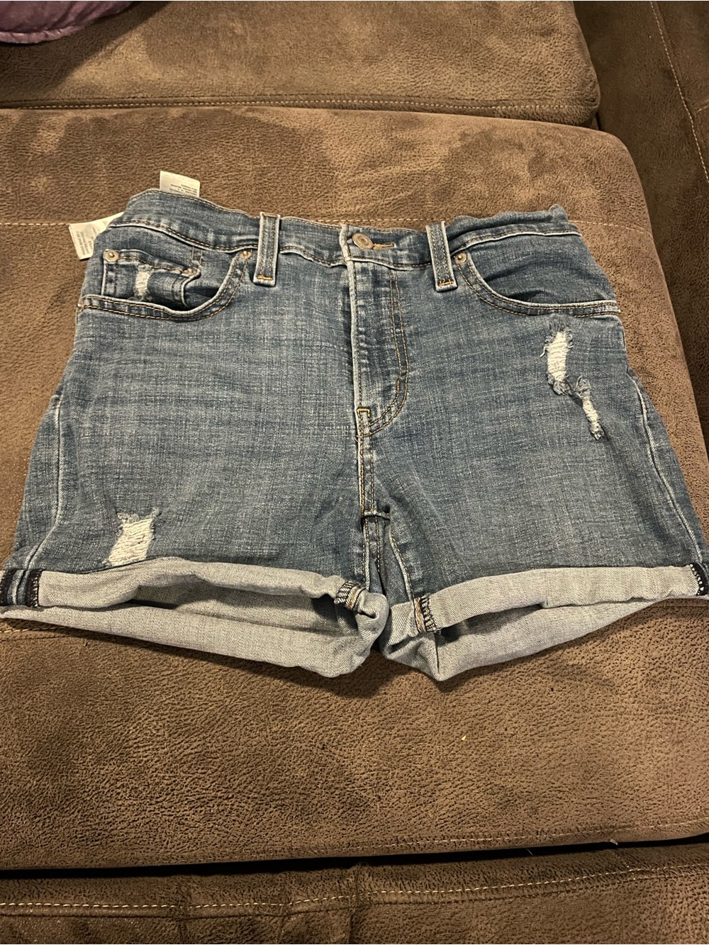Levi Shorts 🩵
